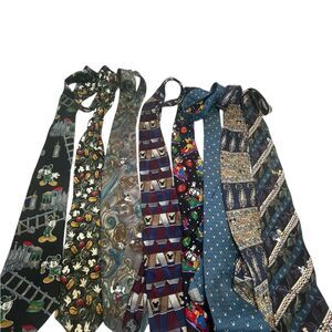 Vintage lot of 8 Disney Ties Mickey Mouse Donald Duck Goofy RARE
